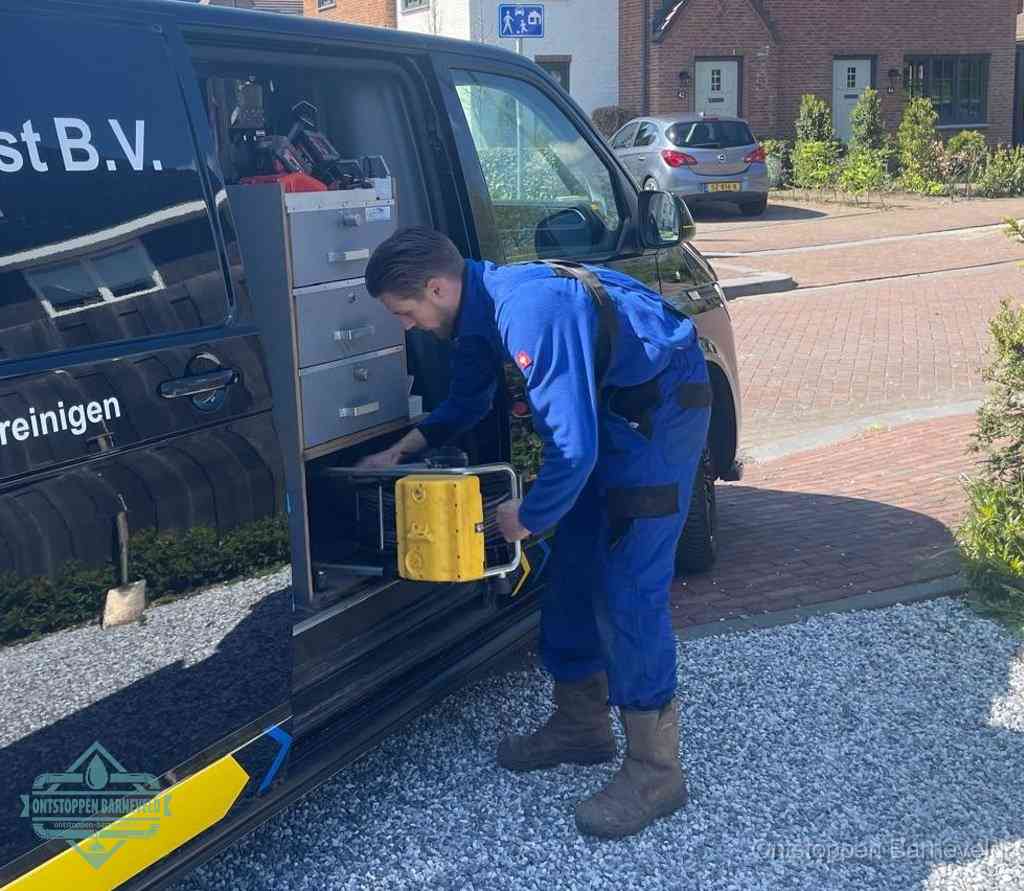 Bespaartips riool ontstoppen in Barneveld